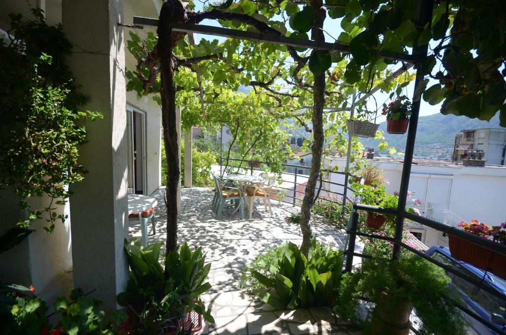 Apartments Dakovic Котор Экстерьер фото