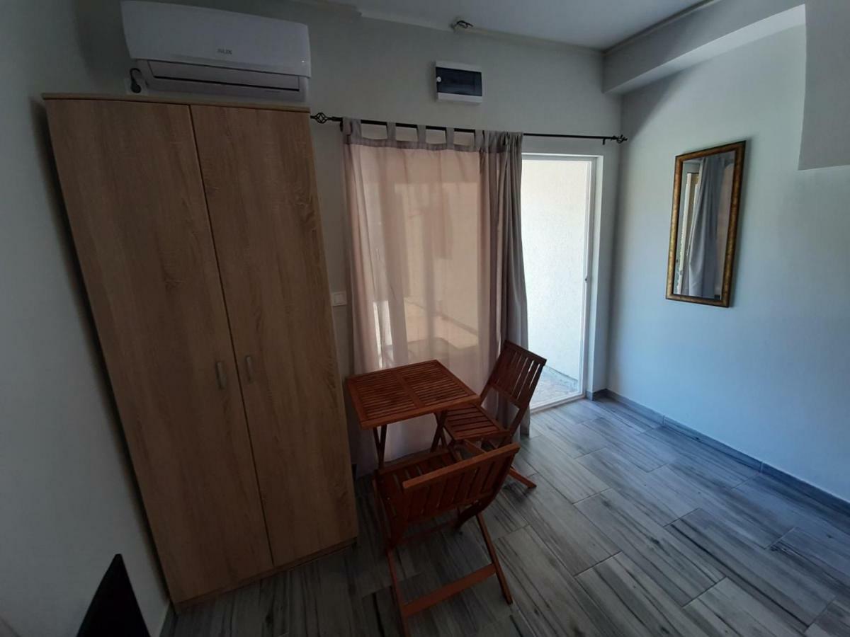 Apartments Dakovic Котор Экстерьер фото